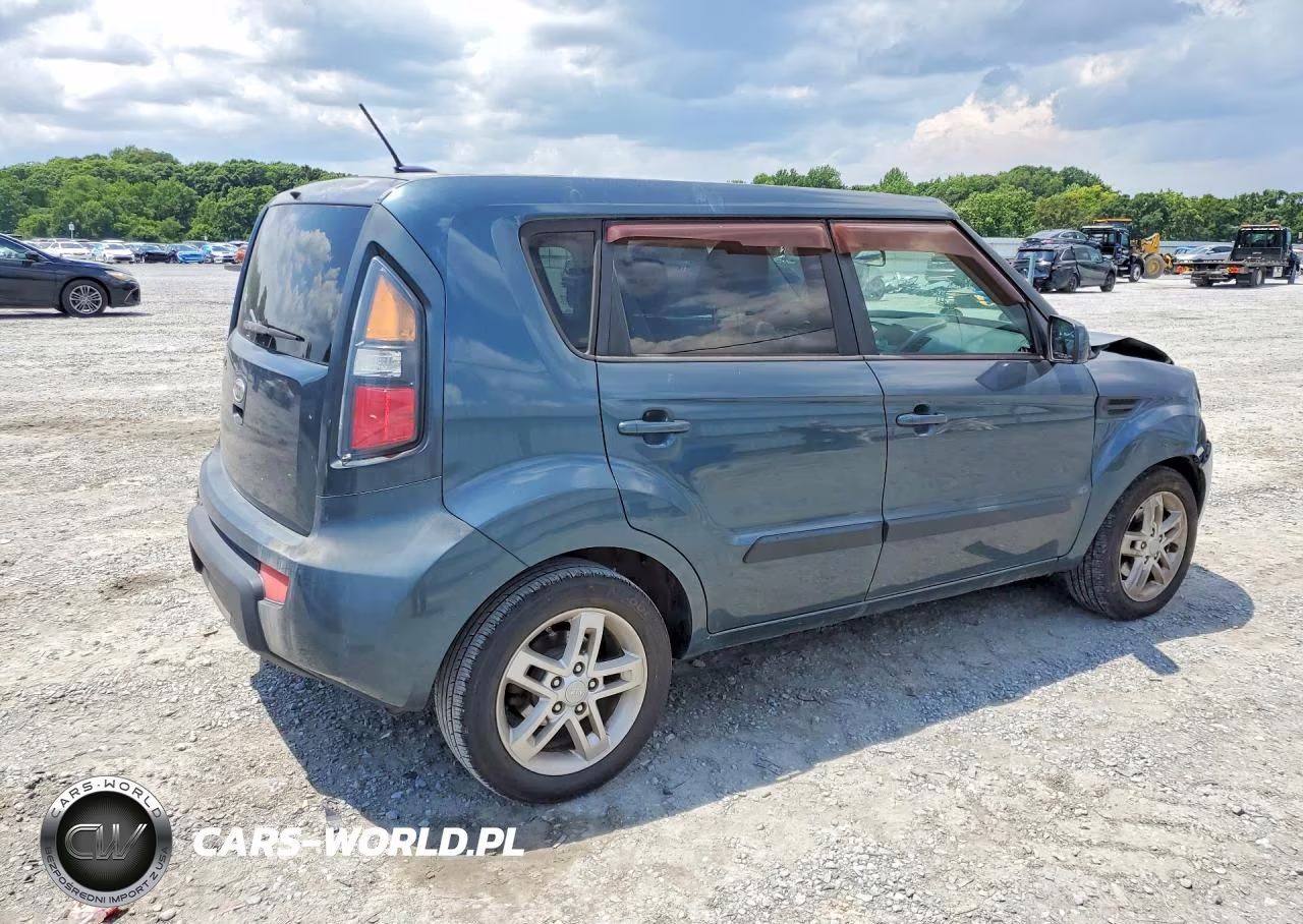 2011 Kia Soul VIN:KNDJT2A24B7331732 - 3