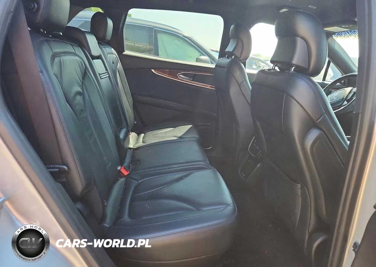 2019 Lincoln Nautilus Select VIN:2LMPJ8K92KBL31007 - 11