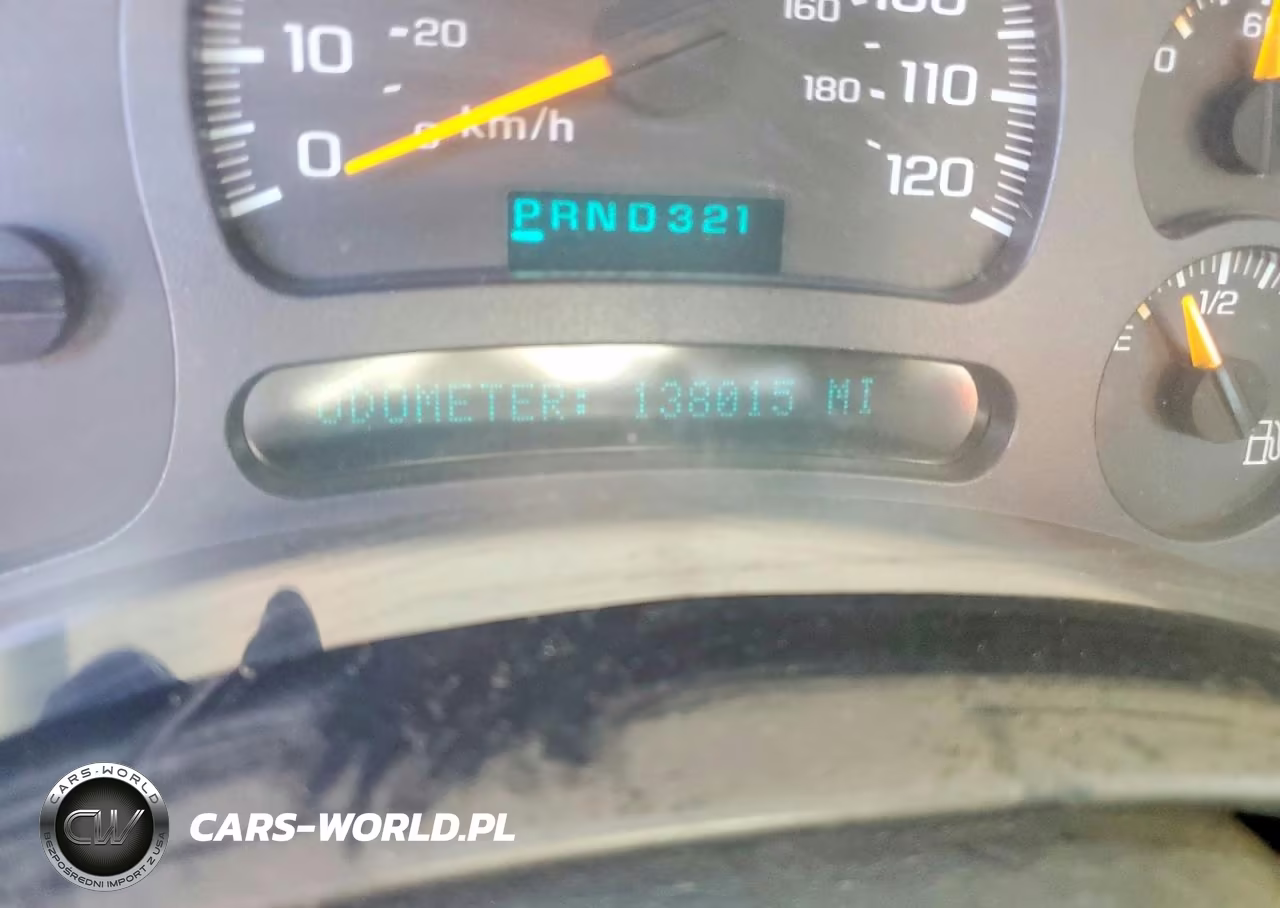 2005 Chevrolet Silverado C3500 VIN:1GCJC39275E318855 - 9