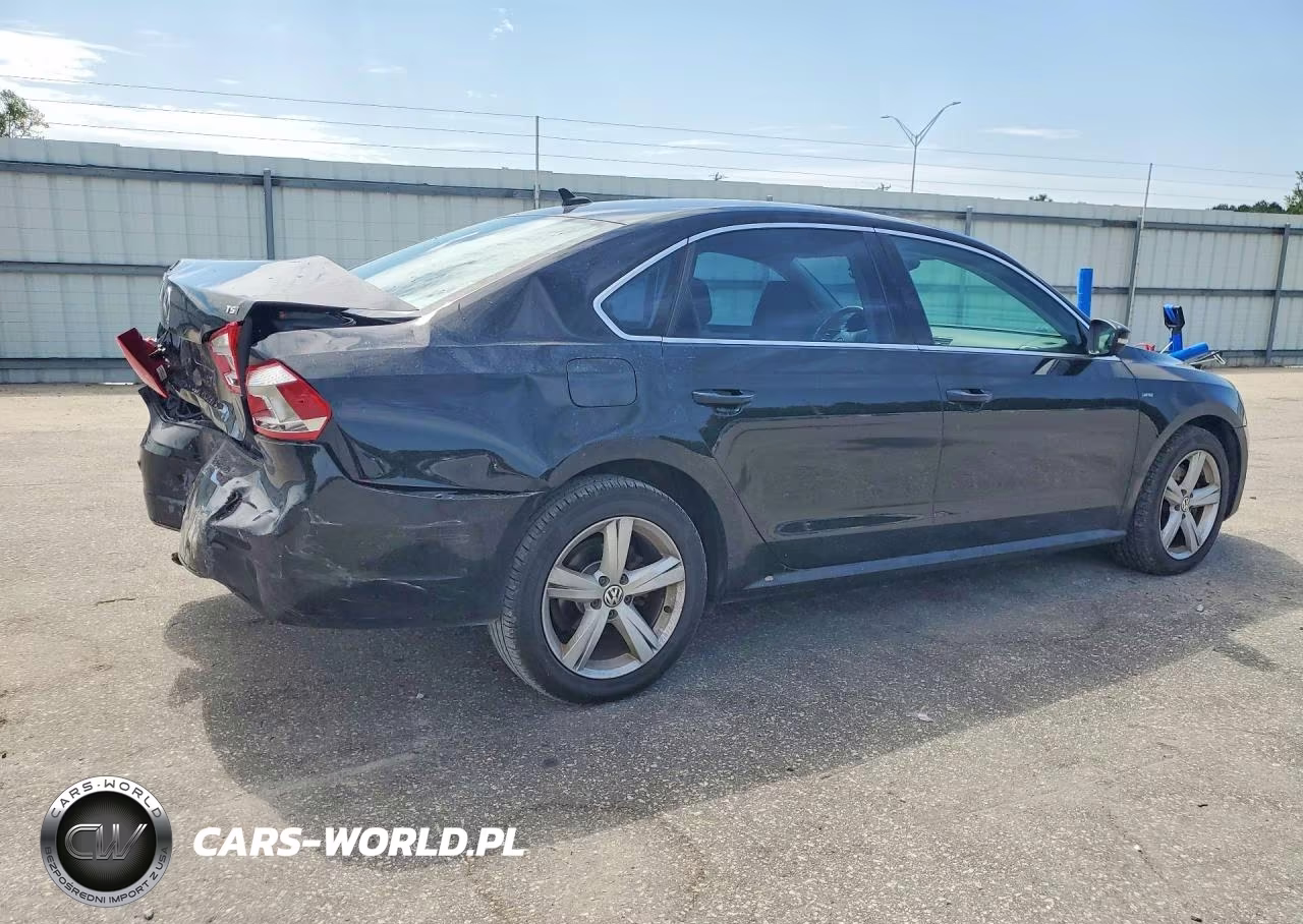 2015 Volkswagen Passat S VIN:1VWAS7A34FC113812 - 3