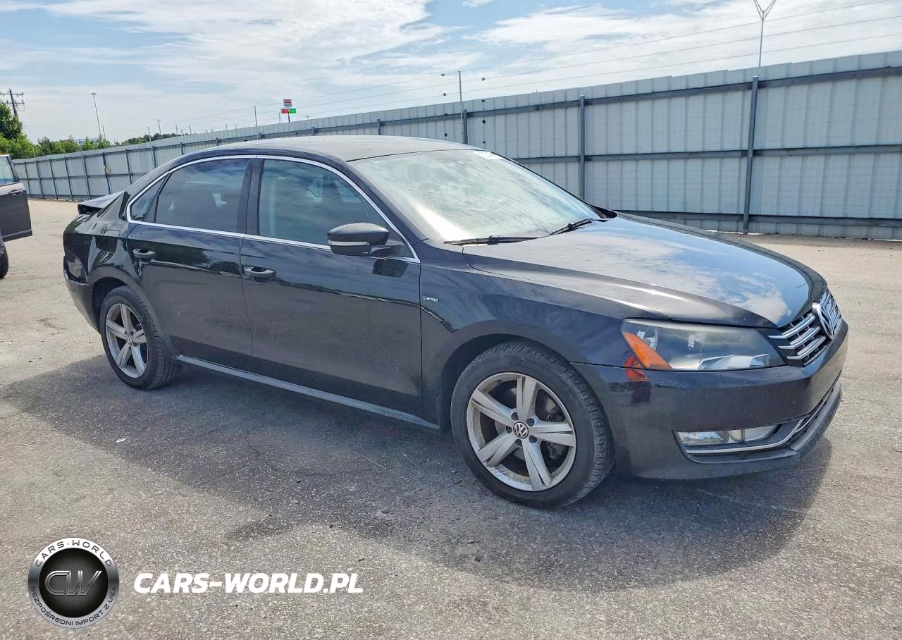 2015 Volkswagen Passat S VIN:1VWAS7A34FC113812 - 4