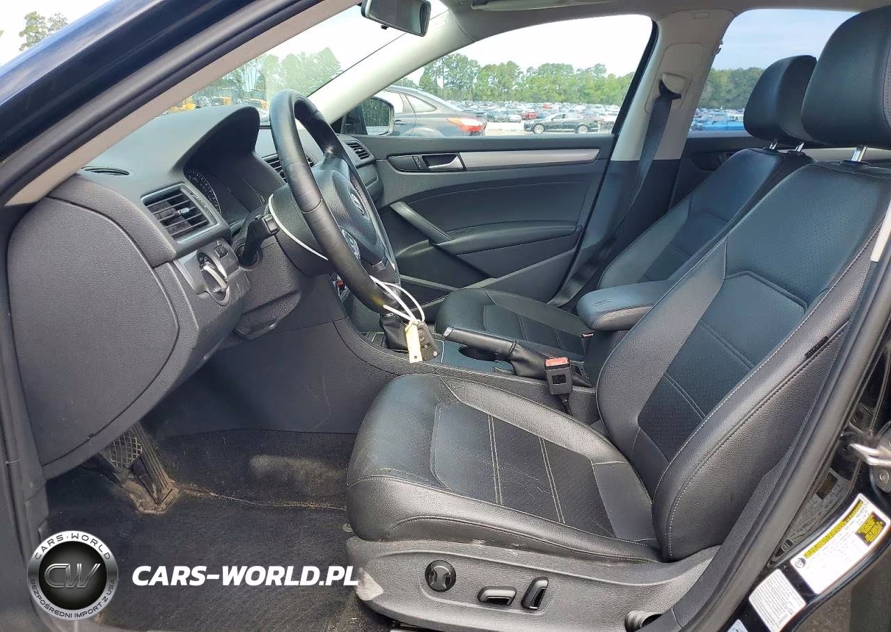 2015 Volkswagen Passat S VIN:1VWAS7A34FC113812 - 7