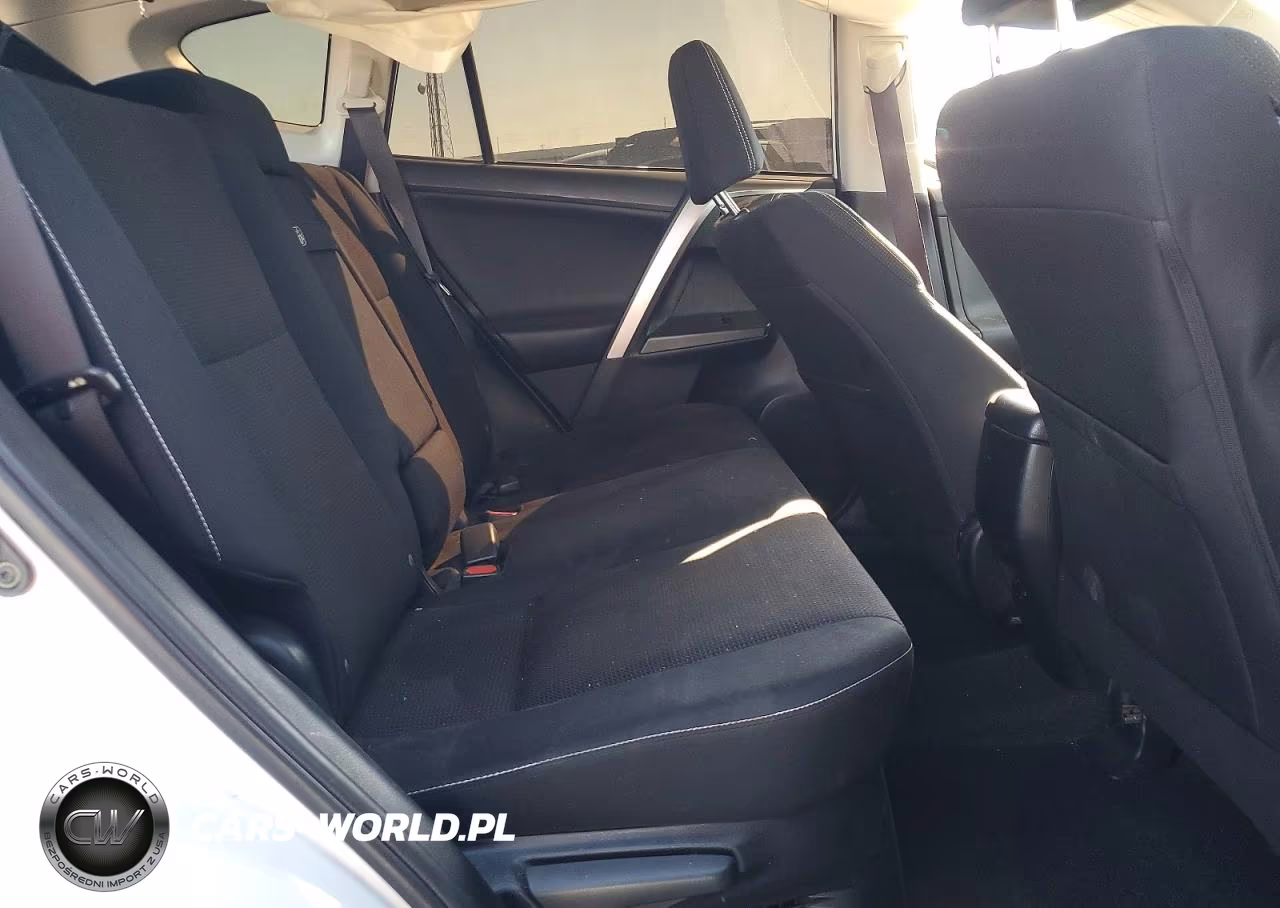 2016 Toyota Rav4 Hv Xle VIN:JTMRJREV9GD044191 - 11