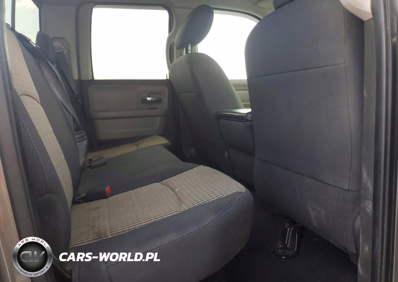 2010 Dodge Ram 1500 VIN:1D7RV1GT2AS158737 - 10