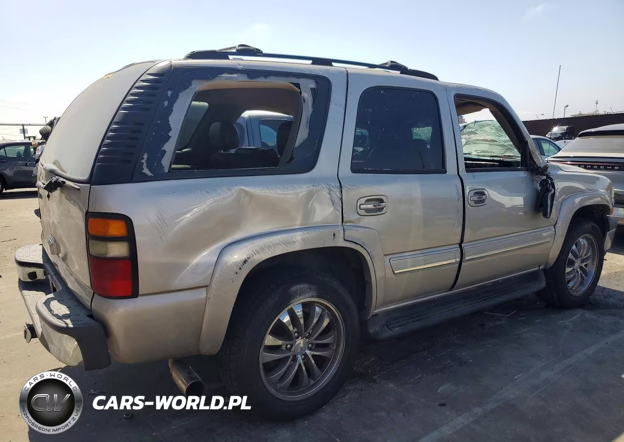 2004 Chevrolet Tahoe C1500 VIN:1GNEC13T14J302056 - 3