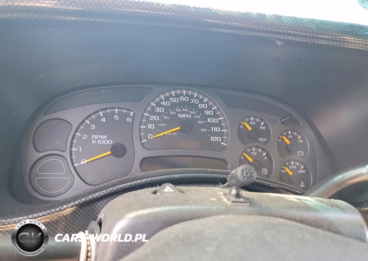 2004 Chevrolet Tahoe C1500 VIN:1GNEC13T14J302056 - 9