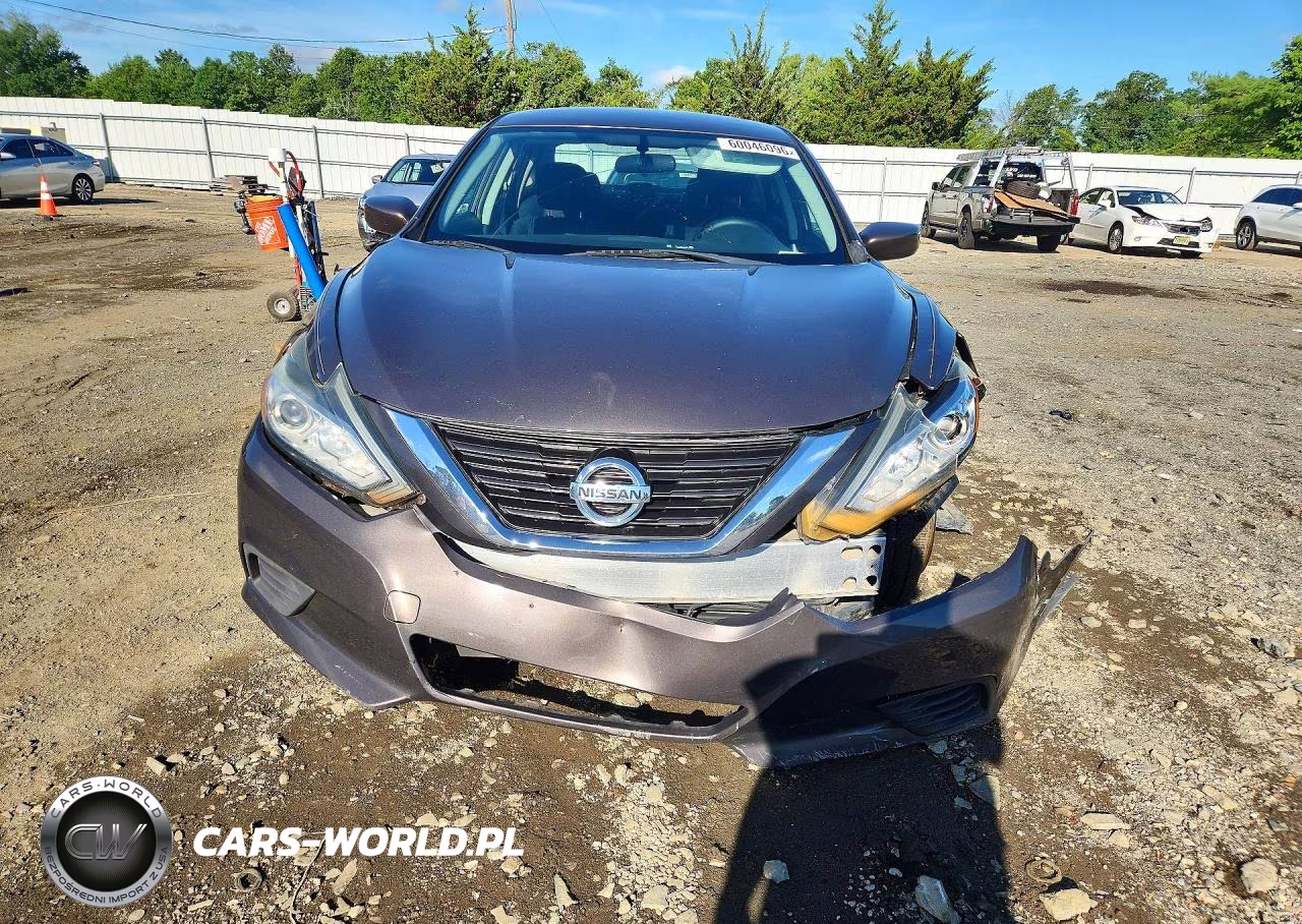 2016 Nissan Altima 2.5 S VIN:1N4AL3AP8GC180643 - 5