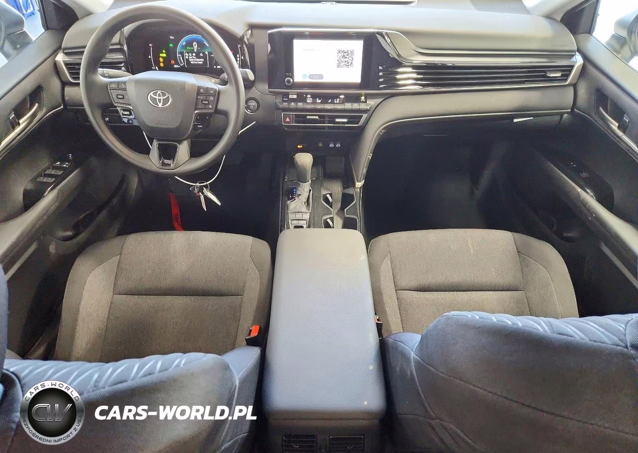 2026 Toyota Camry Le VIN:4T1DAACK5TU710022 - 8