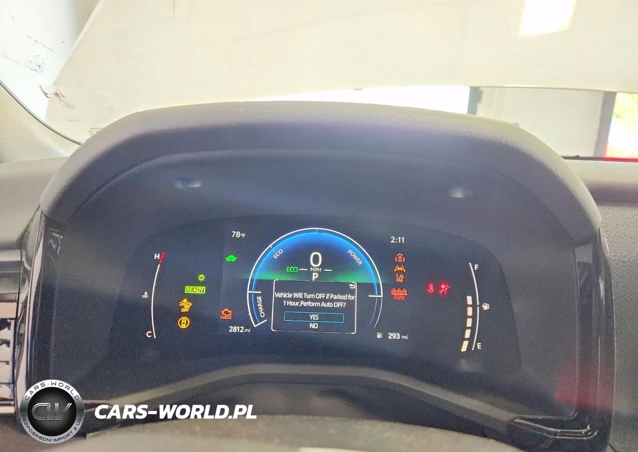 2026 Toyota Camry Le VIN:4T1DAACK5TU710022 - 9