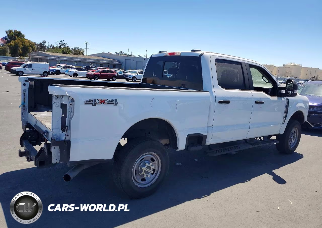2024 Ford F250 Super Duty VIN:1FT7W2BAXREE28057 - 3