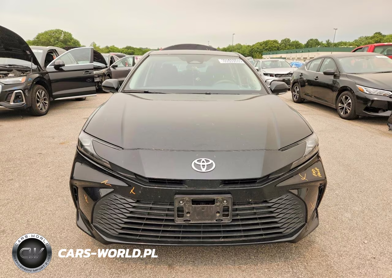 2025 Toyota Camry Le VIN:4T1DAACK5SU015943 - 5