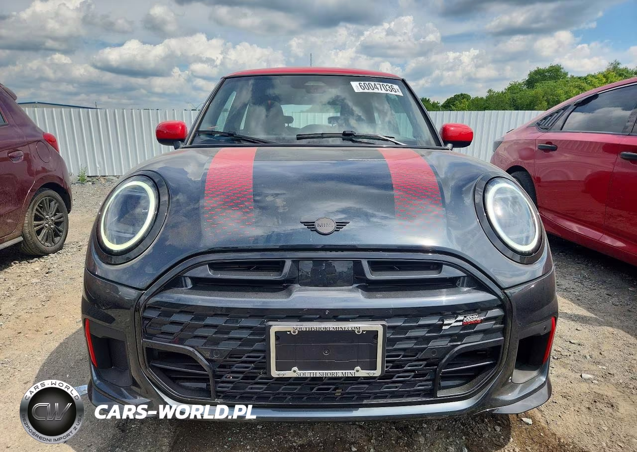 2025 Mini Cooper John Cooper Works VIN:WMW33GD03S2W89852 - 5