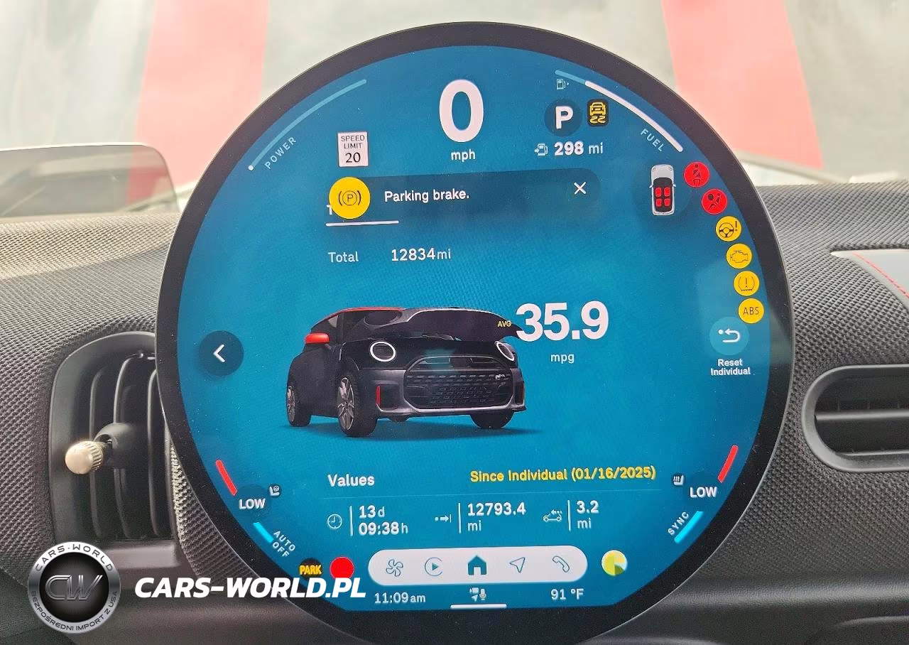 2025 Mini Cooper John Cooper Works VIN:WMW33GD03S2W89852 - 9