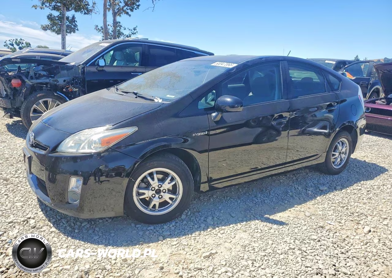2011 Toyota Prius Two – zdjęcie 1 z 12