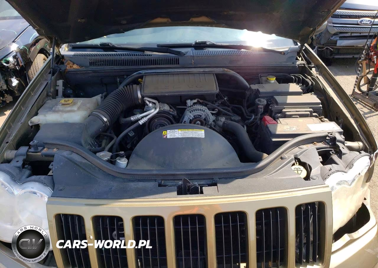 2008 Jeep Grand Cherokee Laredo VIN:1J8GR48K08C238211 - 12