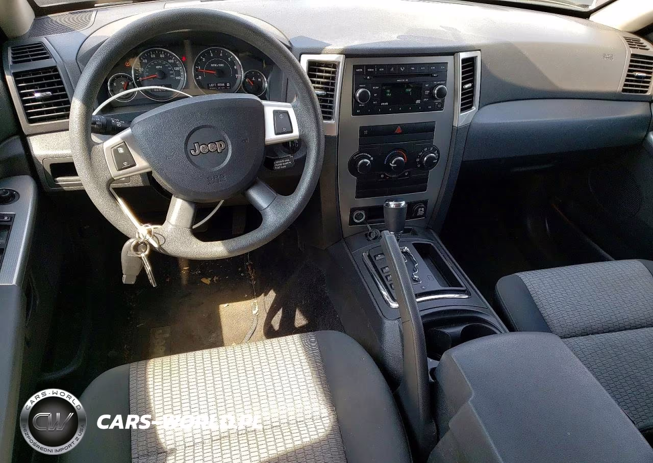 2008 Jeep Grand Cherokee Laredo VIN:1J8GR48K08C238211 - 8