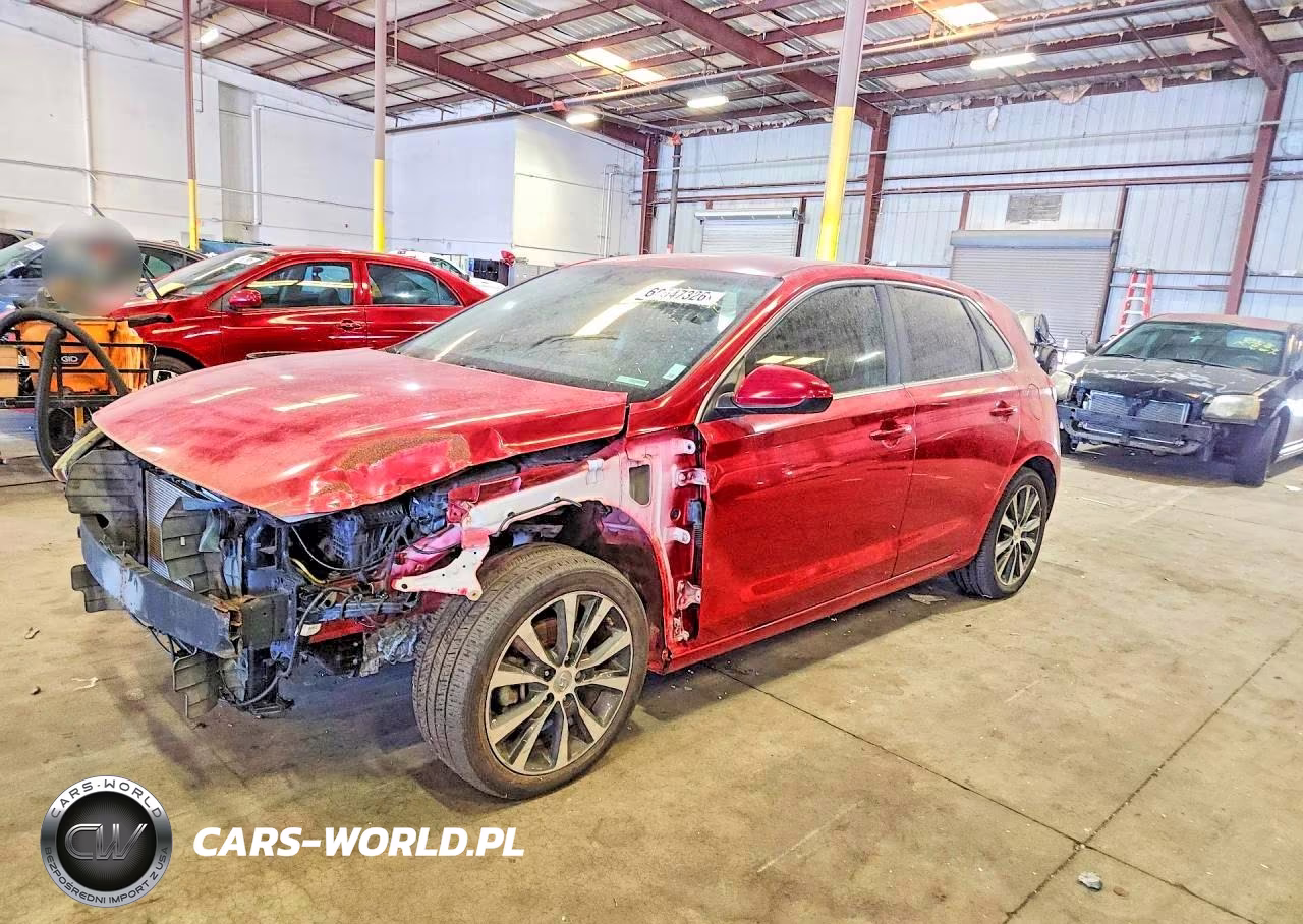 2018 Hyundai Elantra Gt Base – zdjęcie 1 z 14