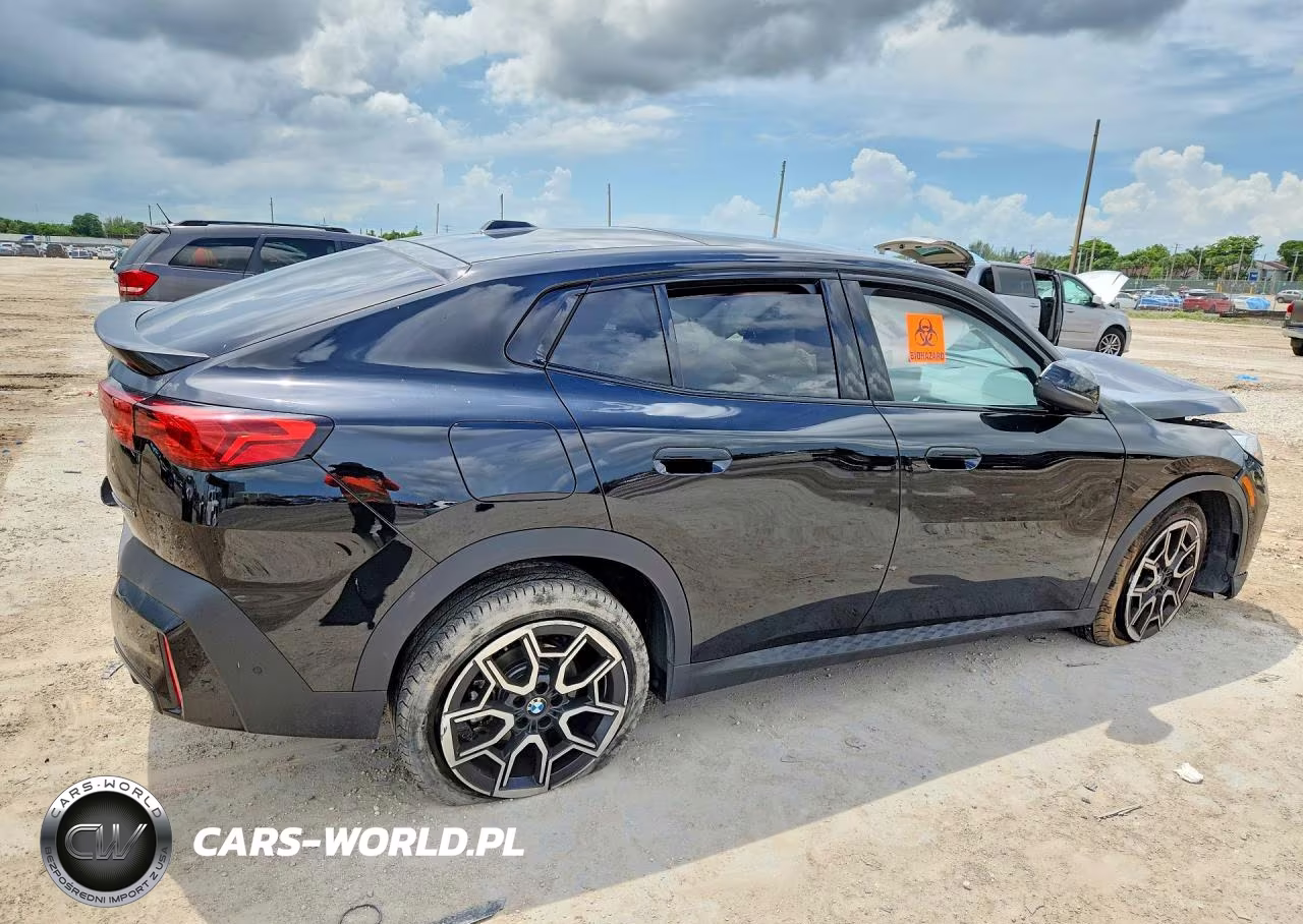 2026 BMW X2 xDrive28I VIN:WBX63GM02T5406425 - 3