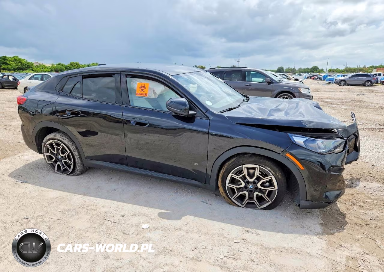 2026 BMW X2 xDrive28I VIN:WBX63GM02T5406425 - 4