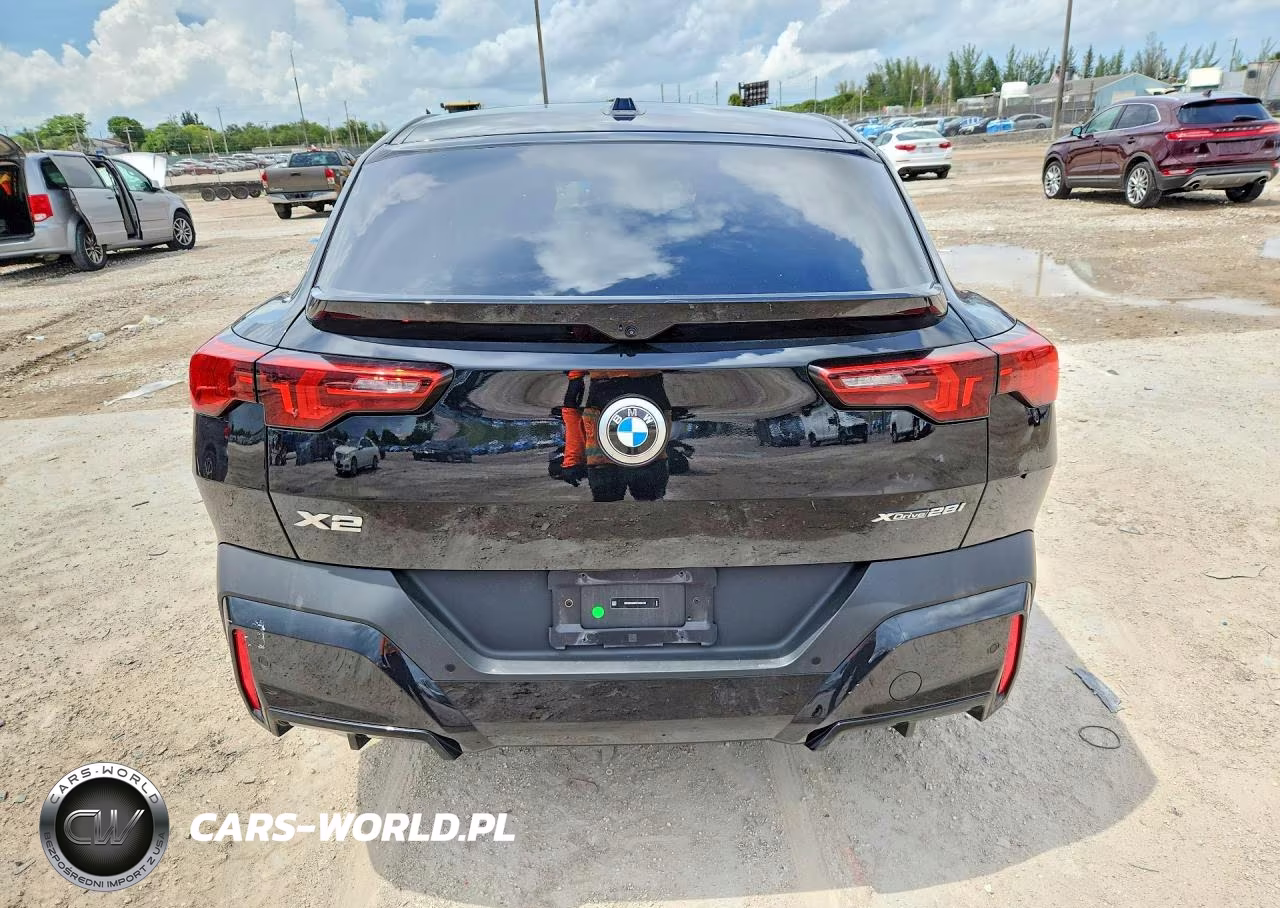 2026 BMW X2 xDrive28I VIN:WBX63GM02T5406425 - 6