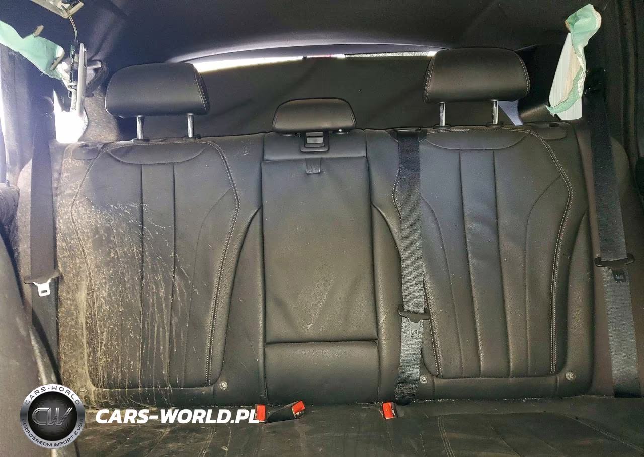 2018 BMW X5 xDrive35I VIN:5UXKR0C53JL075909 - 10