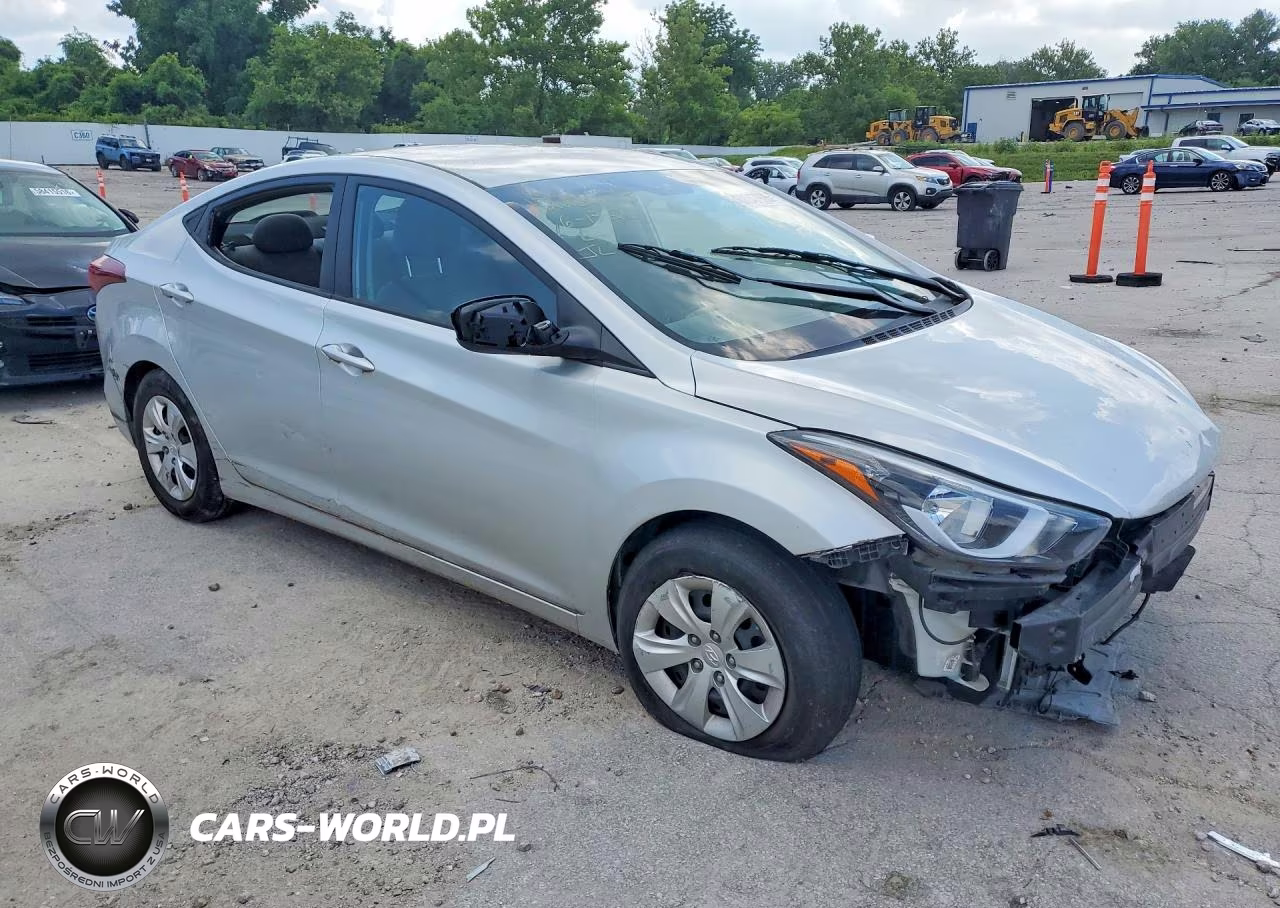 2016 Hyundai Elantra Se VIN:5NPDH4AE1GH735076 - 4