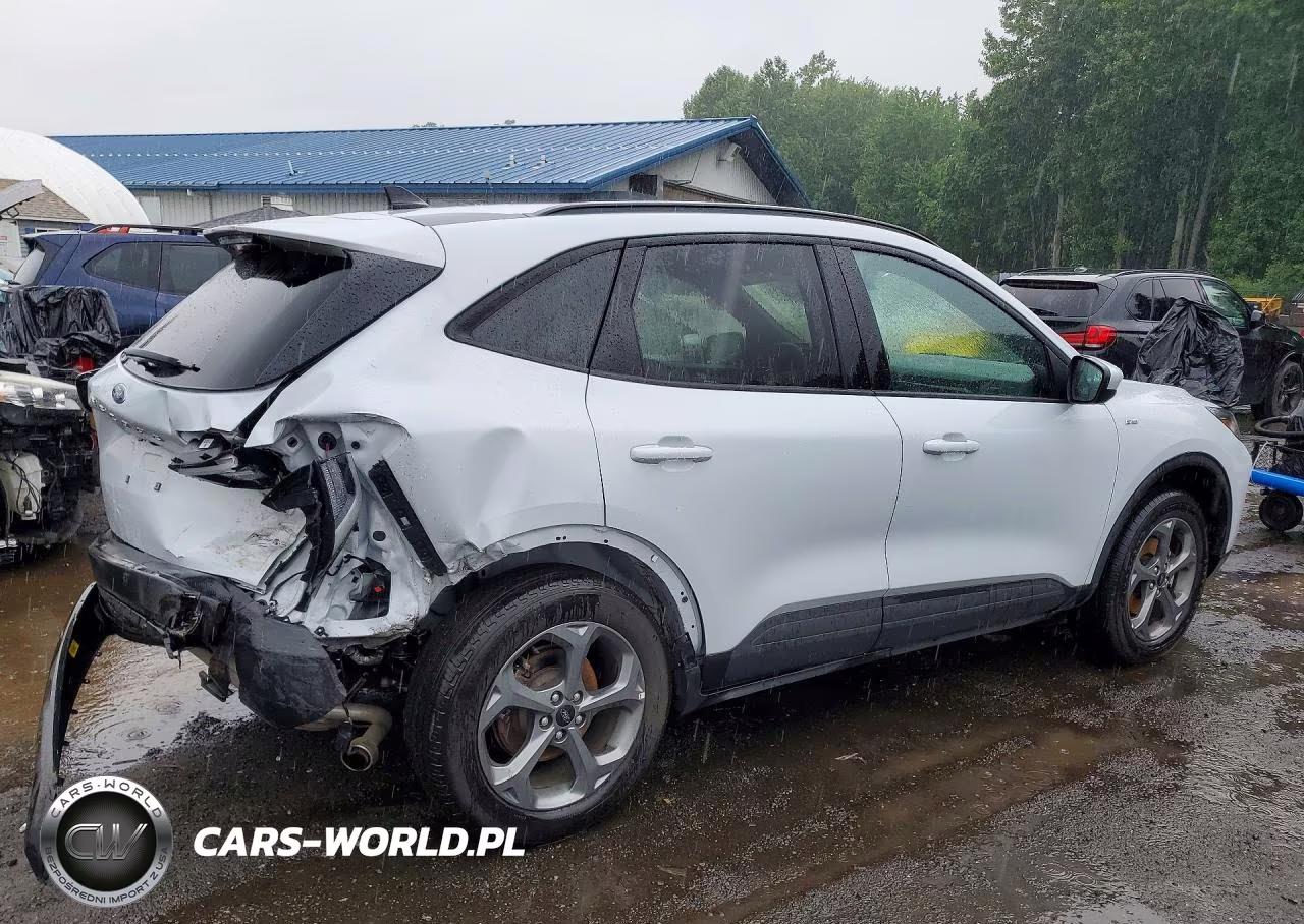 2025 Ford Escape St Line Select VIN:1FMCU9NA5SUB32590 - 3