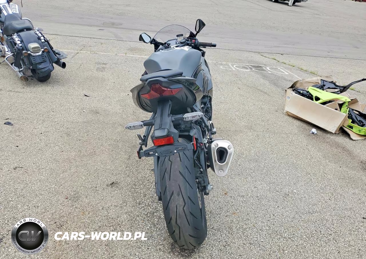 2025 Kawasaki Zx636 K VIN:JKBZXJJ18SA031290 - 4