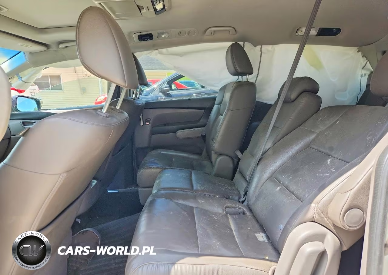 2011 Honda Odyssey Touring VIN:5FNRL5H94BB014759 - 11