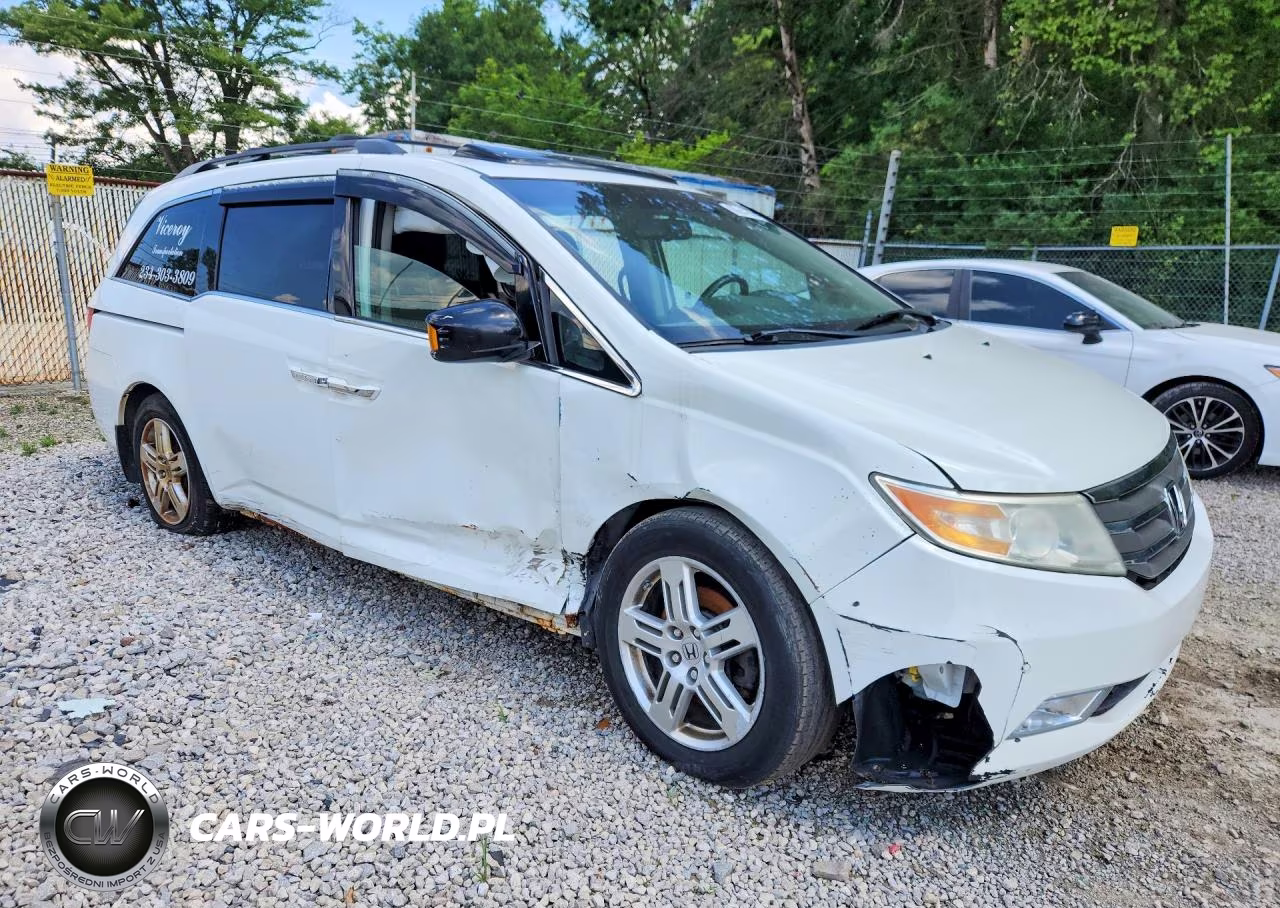 2011 Honda Odyssey Touring VIN:5FNRL5H94BB014759 - 4