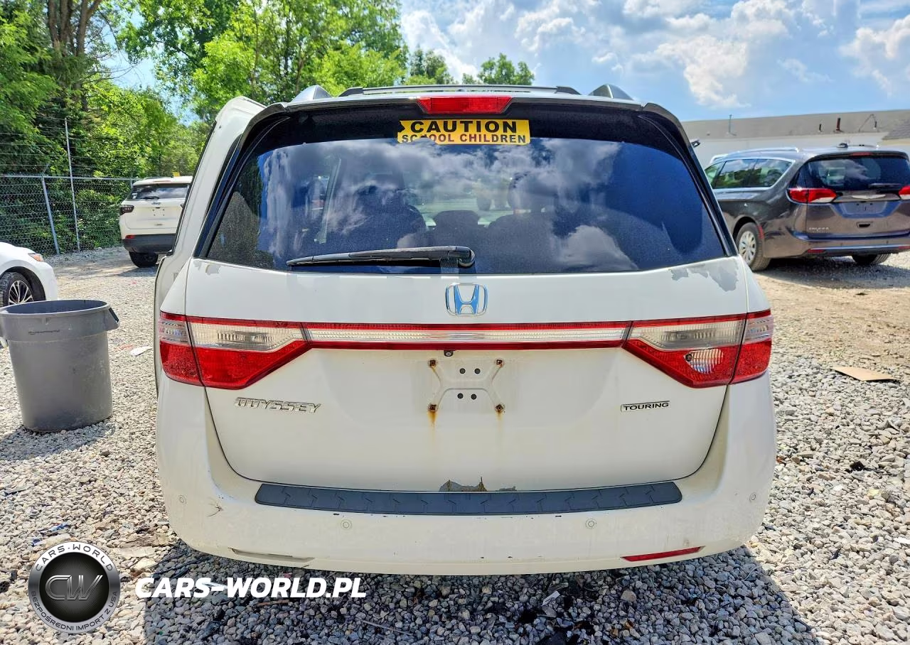 2011 Honda Odyssey Touring VIN:5FNRL5H94BB014759 - 6