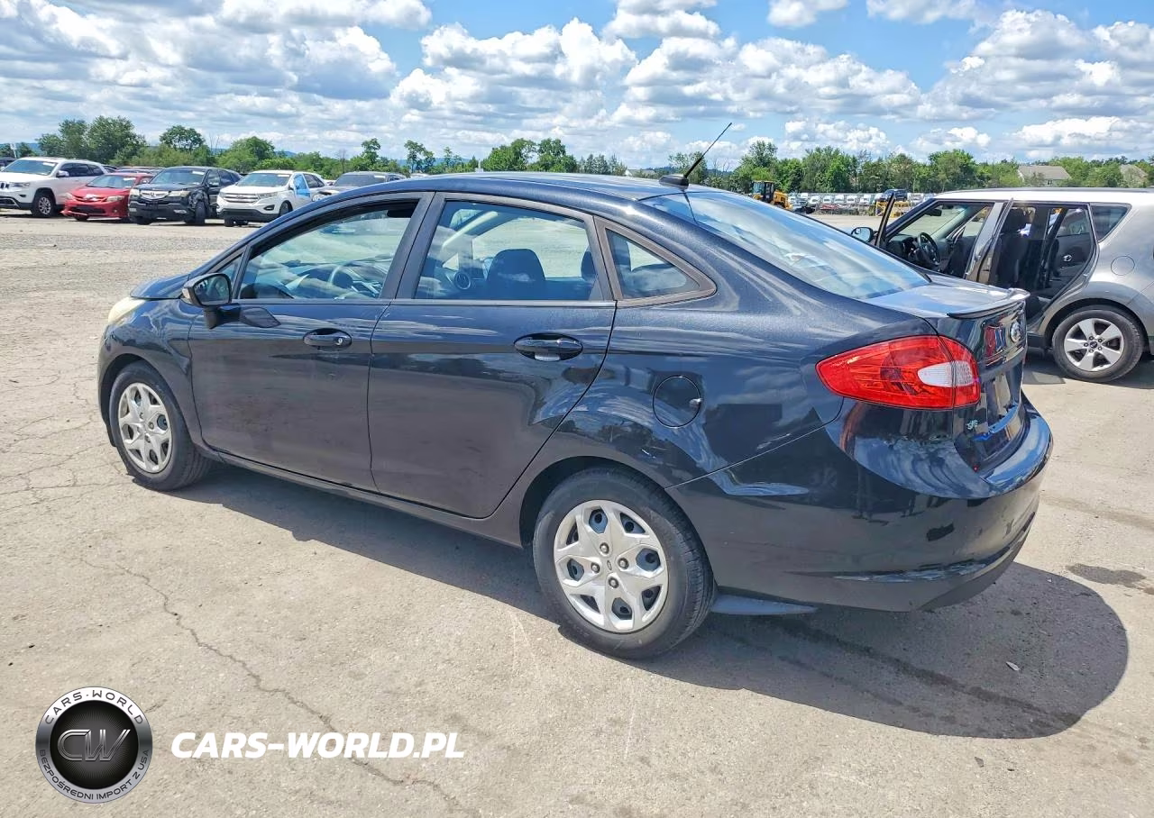 2013 Ford Fiesta Se VIN:3FADP4BJ8DM183070 - 2