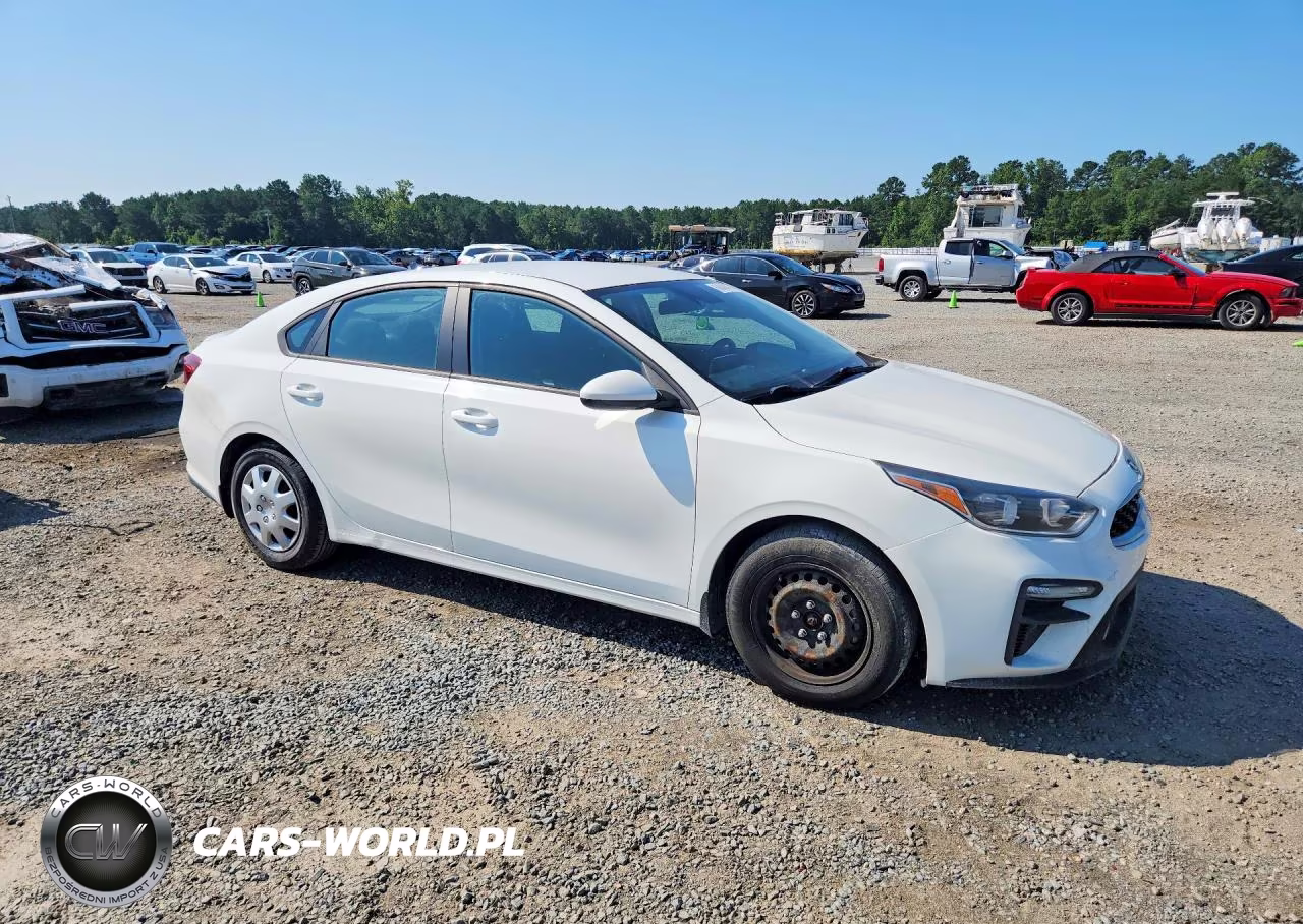 2021 Kia Forte Fe VIN:3KPF24ADXME275840 - 4