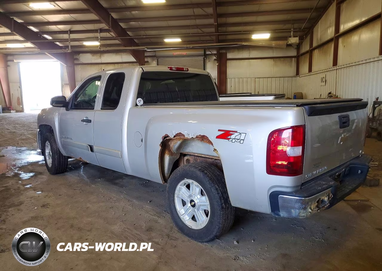 2008 Chevrolet Silverado K1500 VIN:2GCEK19JX81303885 - 2