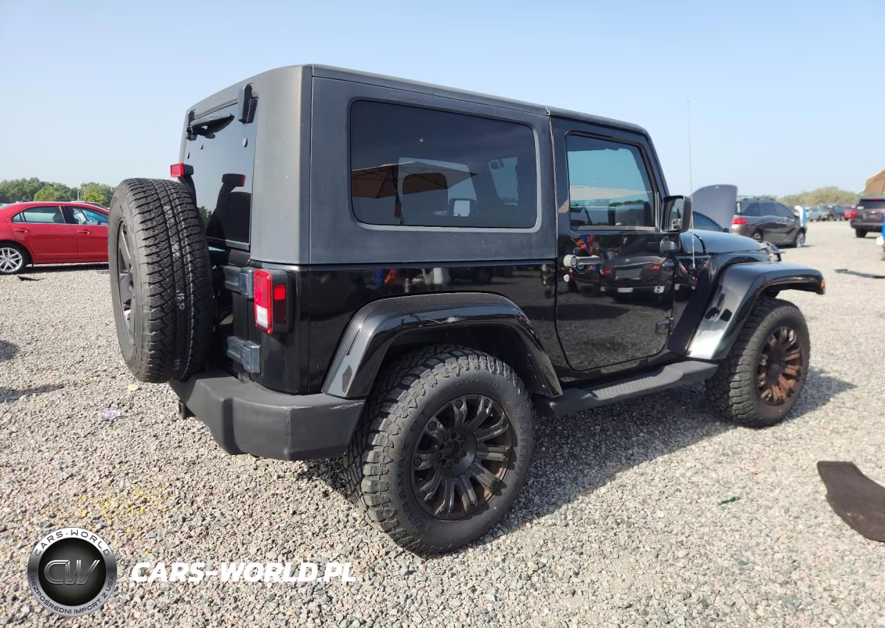 2009 Jeep Wrangler Sahara VIN:1J4FA54149L749140 - 3