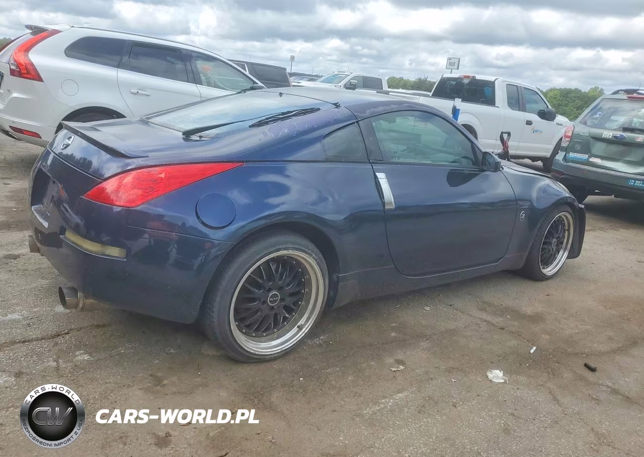 2007 Nissan 350Z Coupe VIN:JN1BZ34D17M503720 - 3
