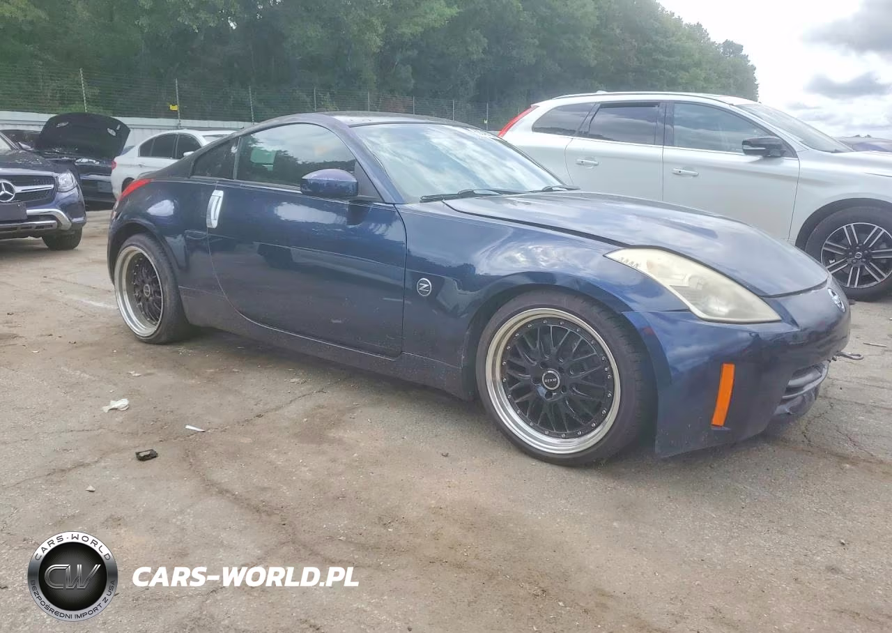 2007 Nissan 350Z Coupe VIN:JN1BZ34D17M503720 - 4