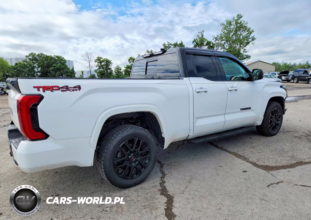 2023 Toyota Tundra Sr5 VIN:5TFLA5DAXPX090124 - 3
