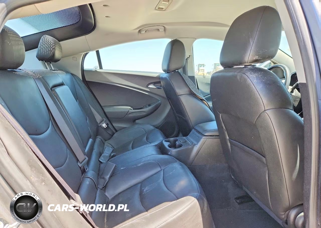 2018 Chevrolet Volt Lt VIN:1G1RA6S59JU117093 - 10