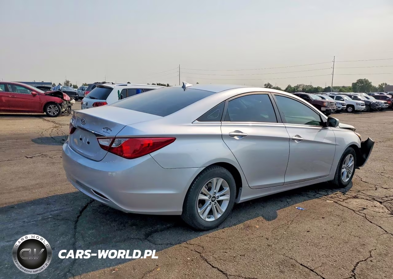 2012 Hyundai Sonata Gls VIN:5NPEB4AC7CH376153 - 3