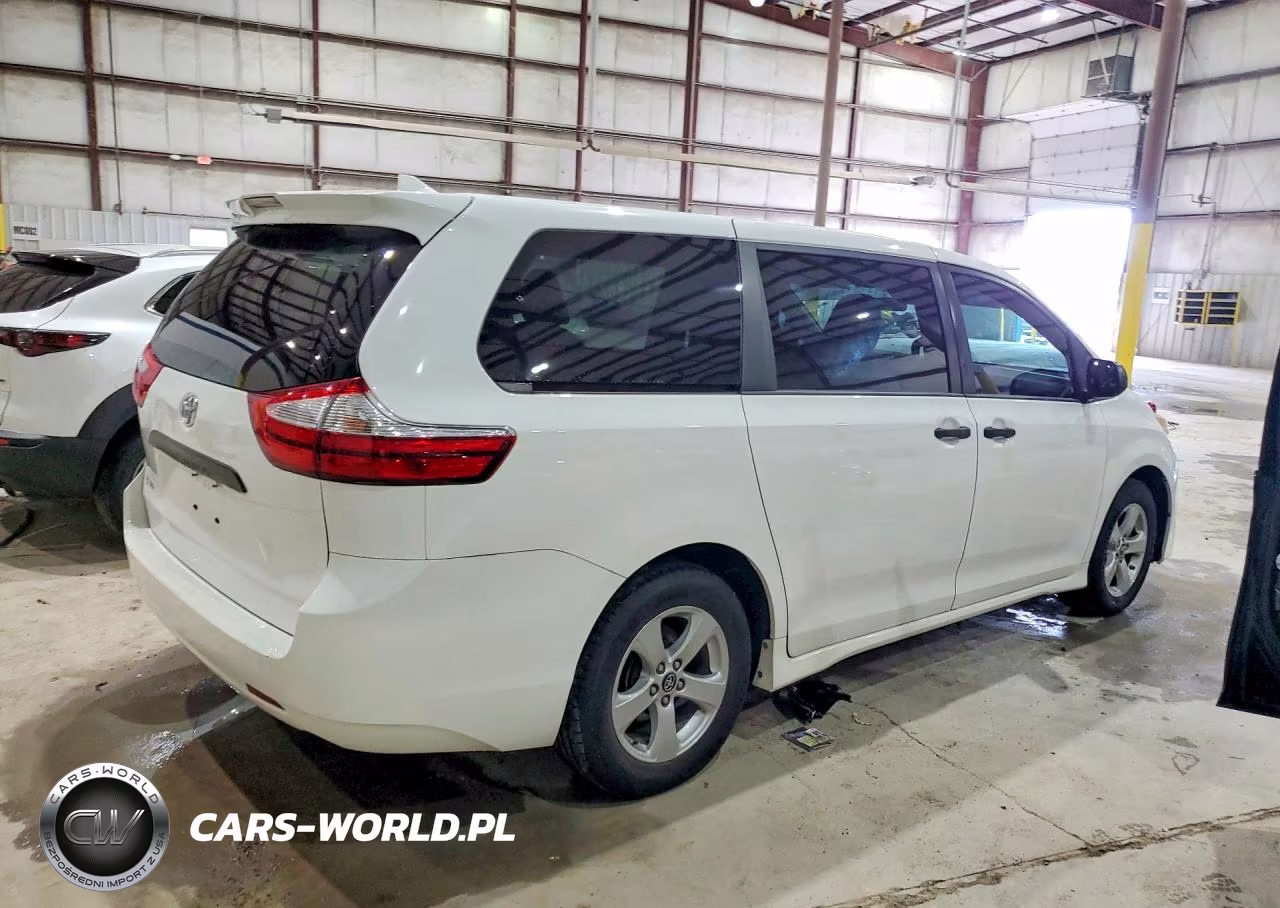2019 Toyota Sienna L 7-Passenger VIN:5TDZZ3DC4KS988547 - 3