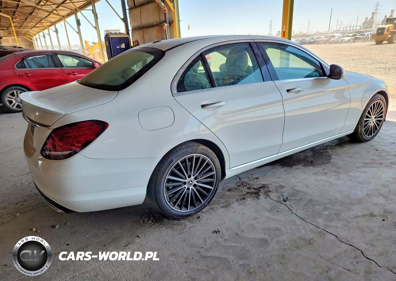 2019 Mercedes-Benz C 300 VIN:55SWF8DB5KU300610 - 3
