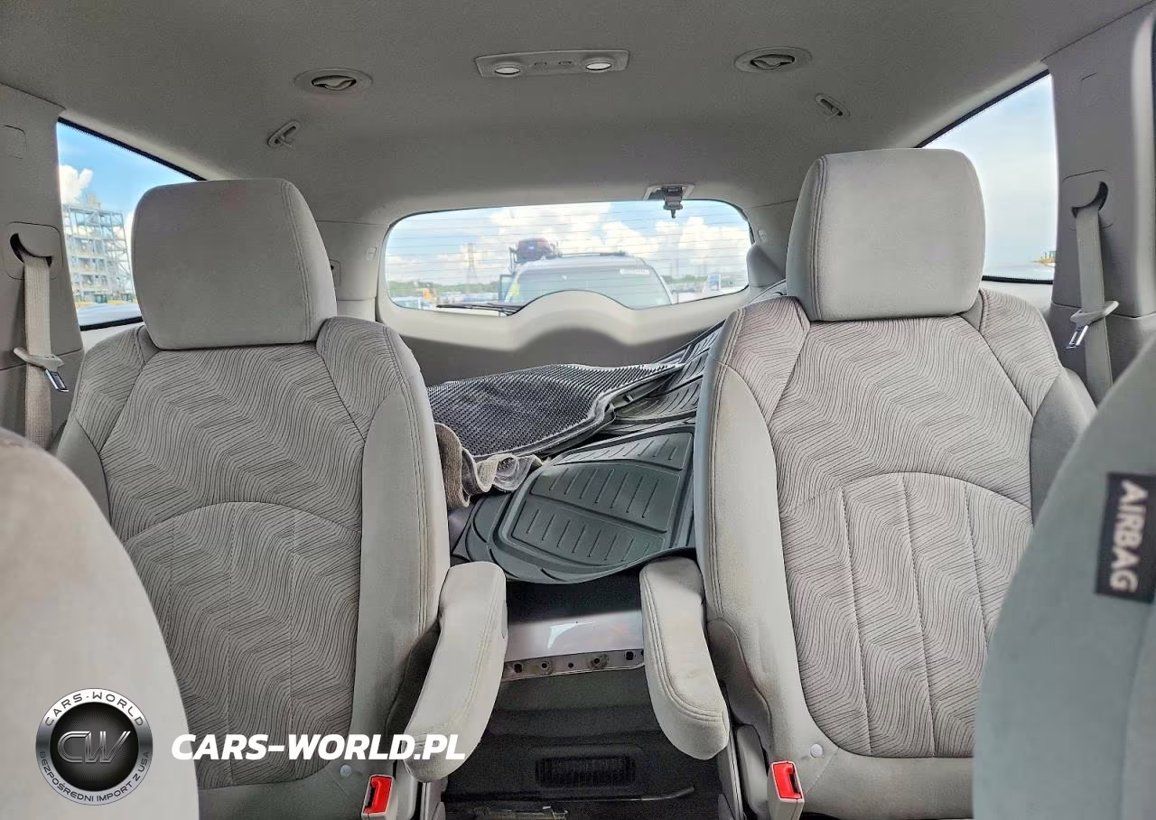 2017 Buick Enclave VIN:5GAKRAKD0HJ257705 - 10