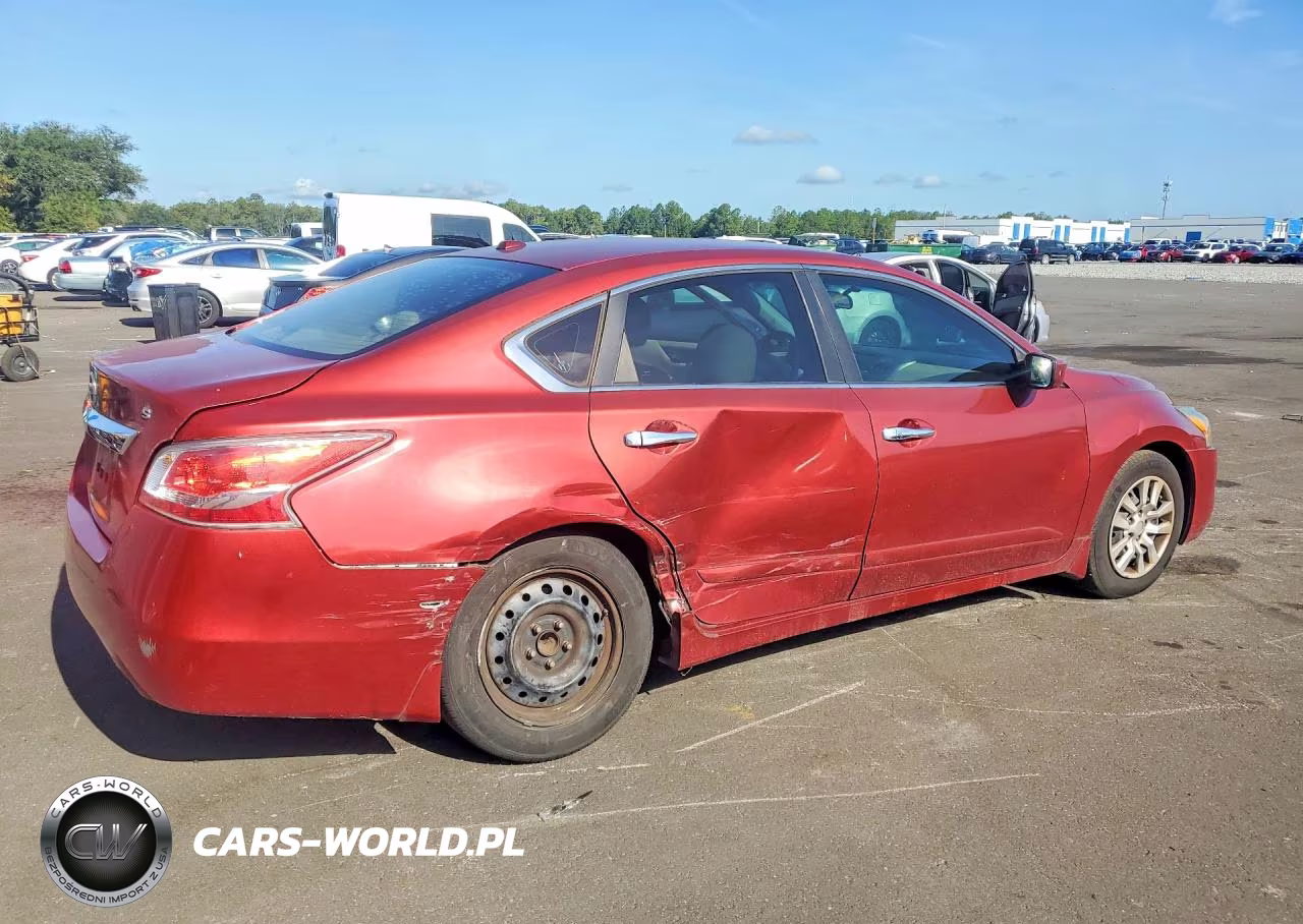 2015 Nissan Altima 2.5 S VIN:1N4AL3AP6FC235721 - 3