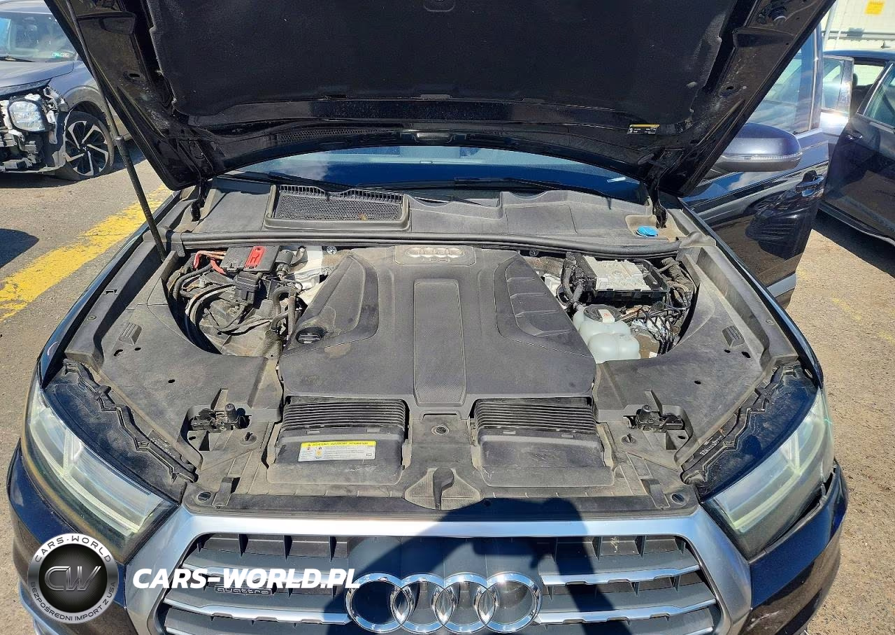 2017 Audi Q7 Premium Plus VIN:WA1LHAF79HD043153 - 12