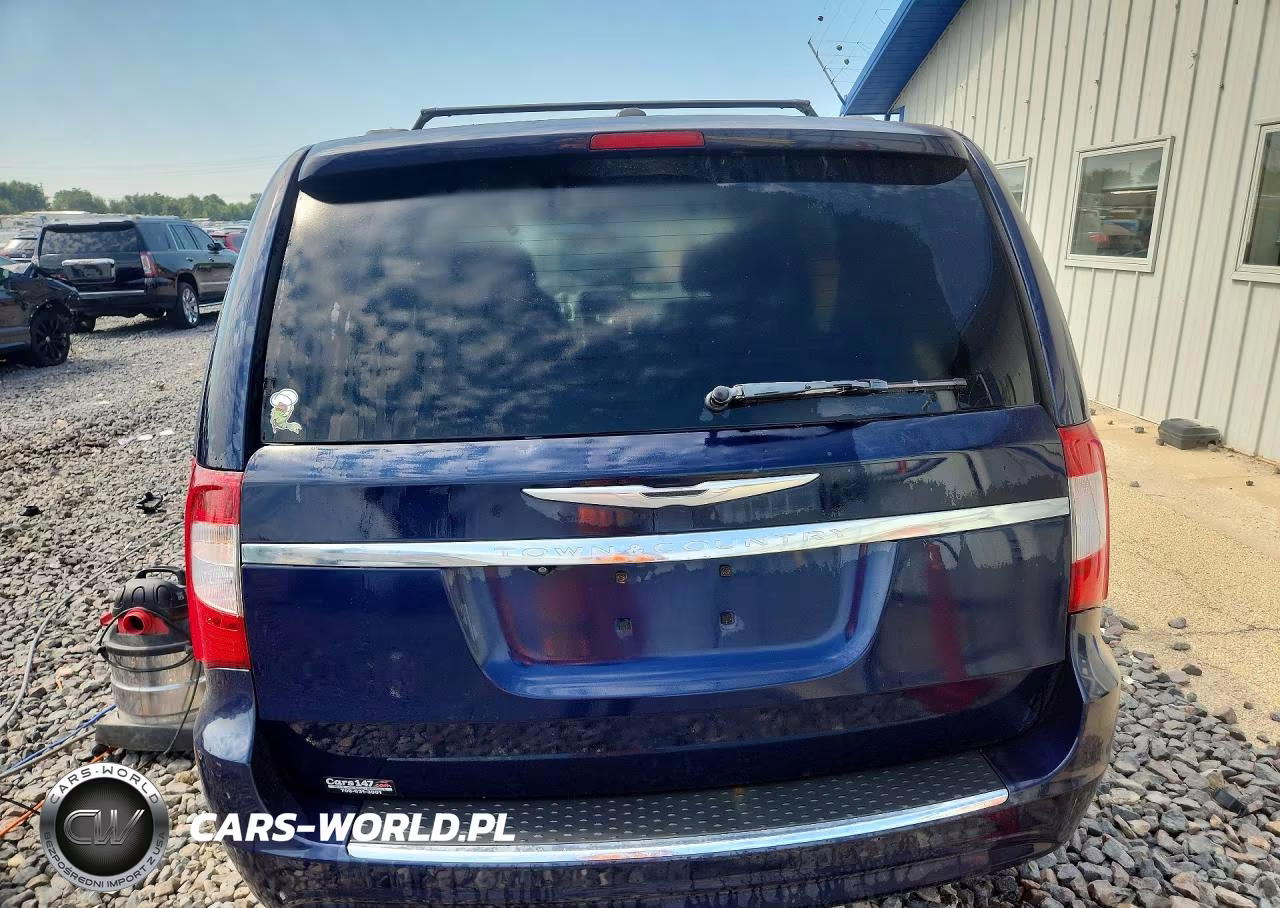 2013 Chrysler Town & Country Touring VIN:2C4RC1BG2DR713279 - 6