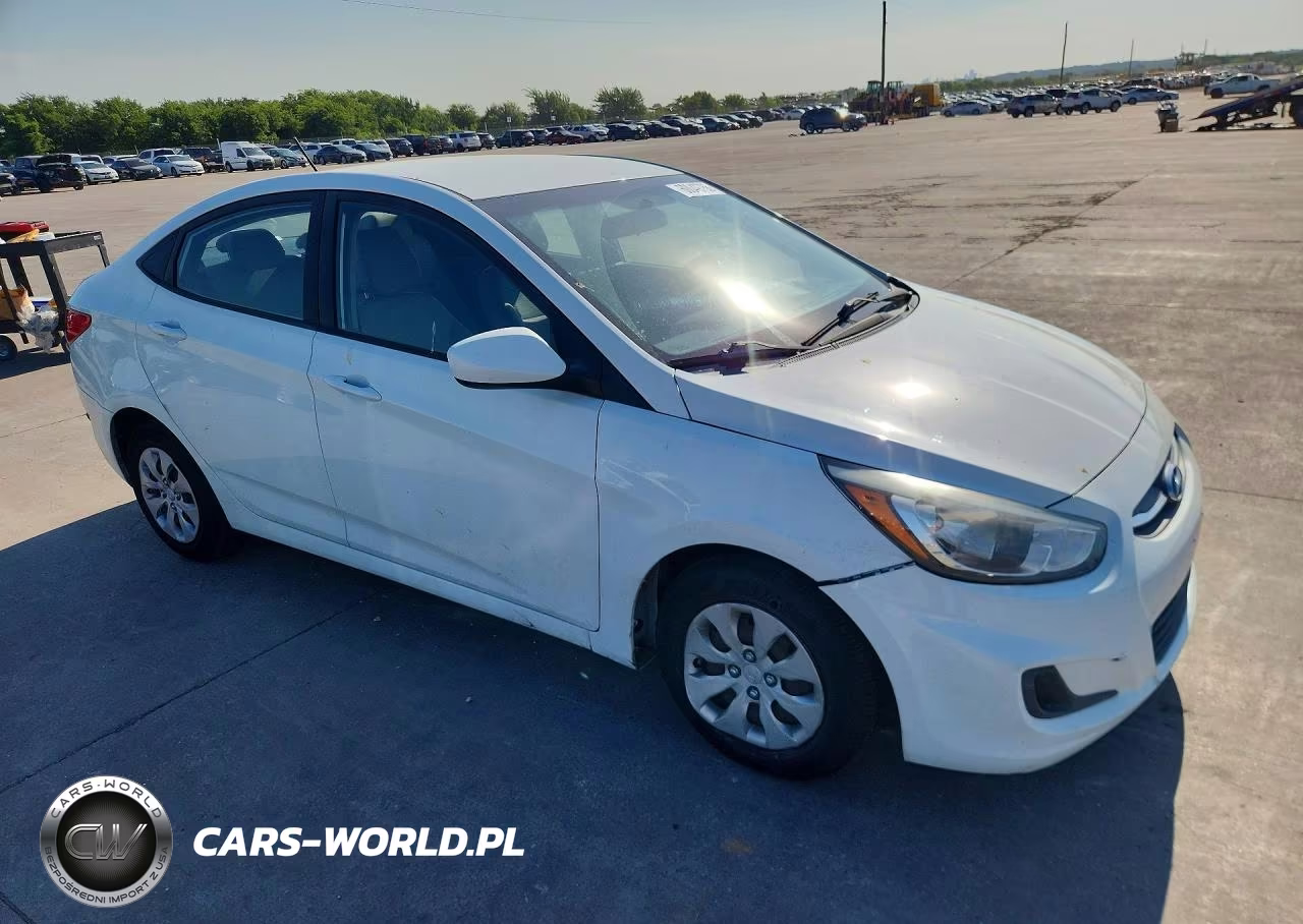 2016 Hyundai Accent Se VIN:KMHCT4AE5GU075832 - 4