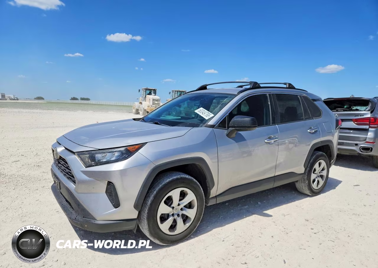 2021 Toyota Rav4 Le – zdjęcie 1 z 13