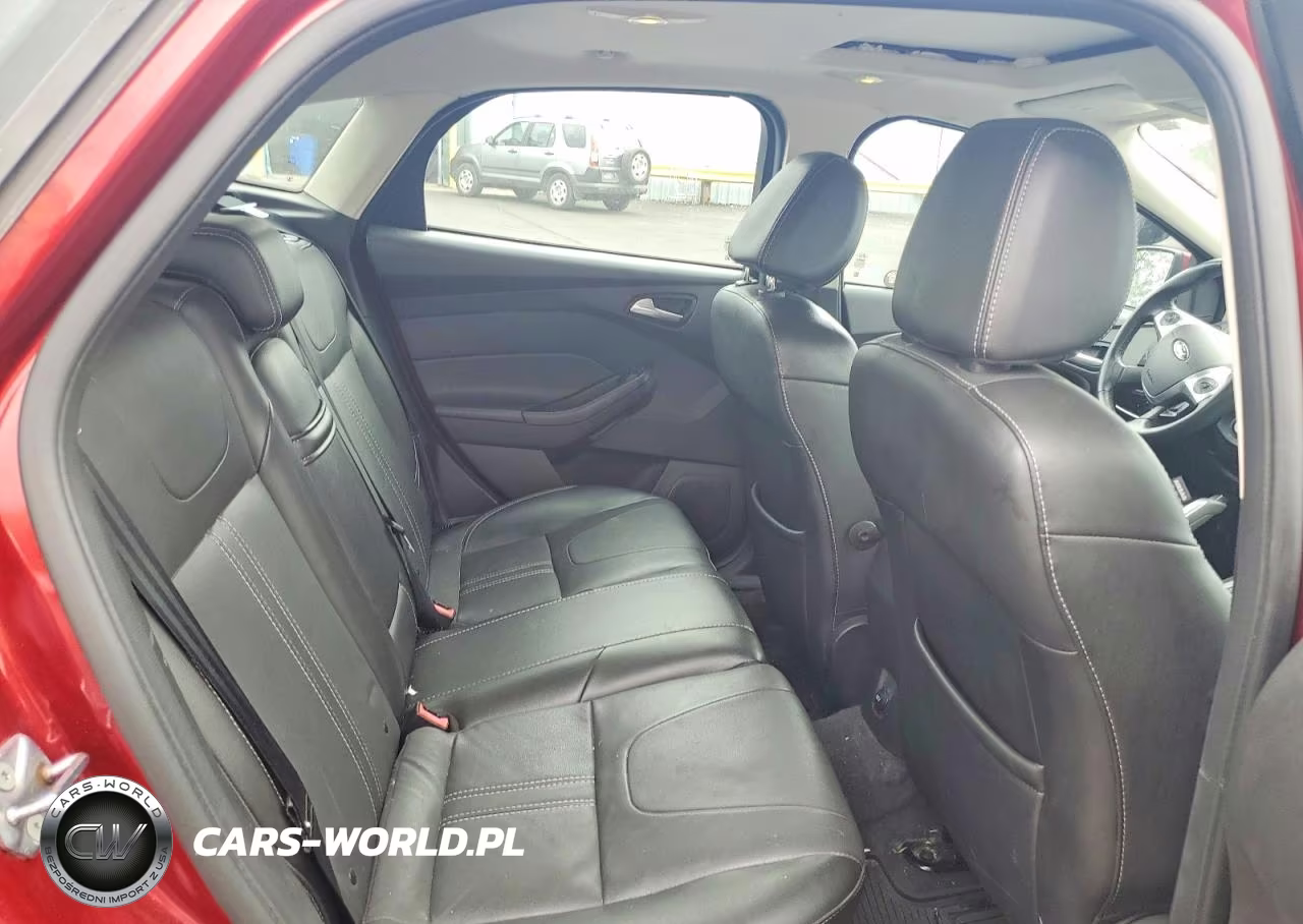 2013 Ford Focus Se VIN:1FADP3K28DL184921 - 10