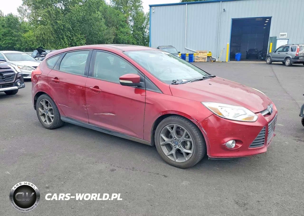 2013 Ford Focus Se VIN:1FADP3K28DL184921 - 4